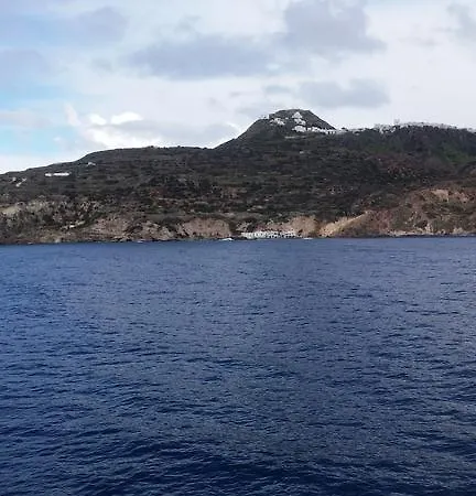 Anemos Plaka Plaka (Milos)