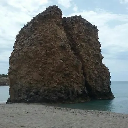 Anemos Plaka * Plaka (Milos)
